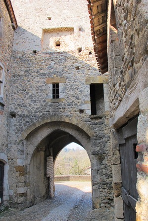 Porte de Pérouges